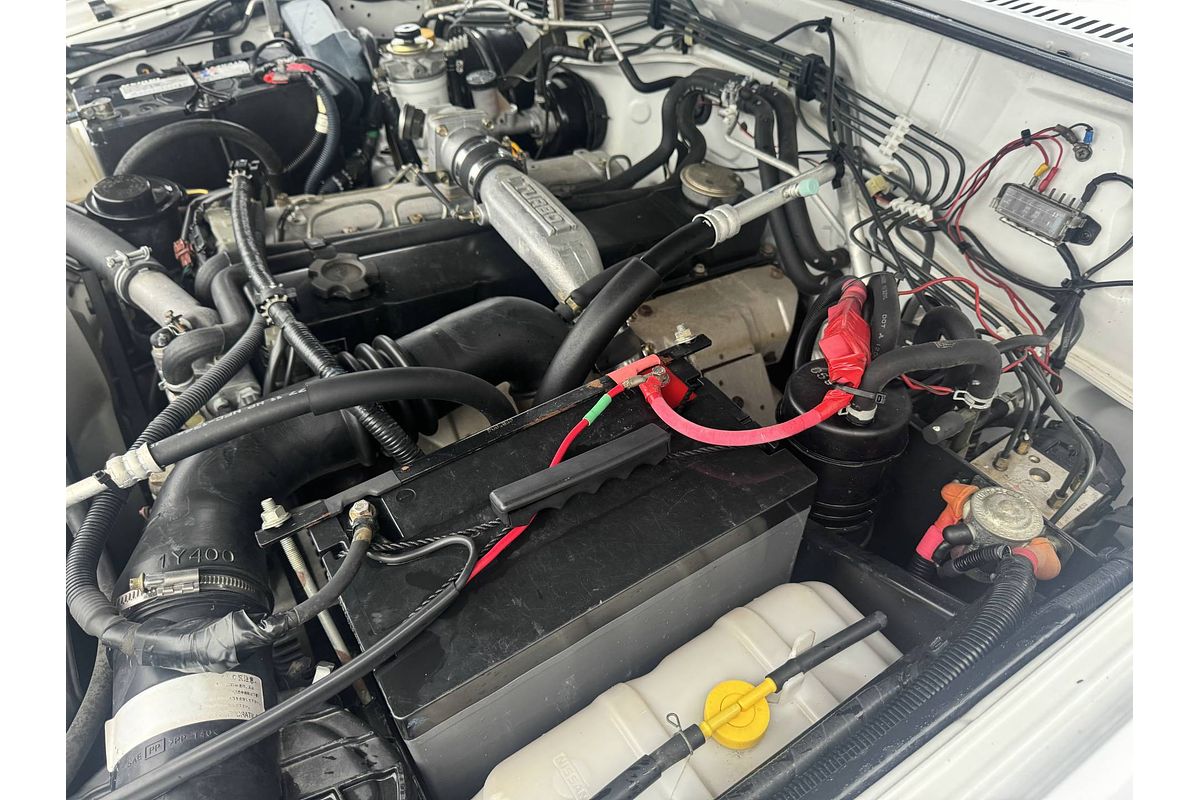2000 Nissan Patrol ST GU