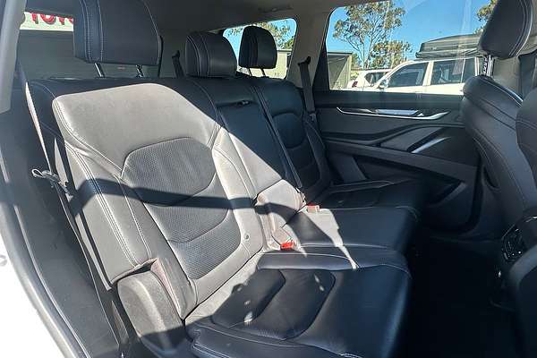 2022 LDV D90 Executive SV9A