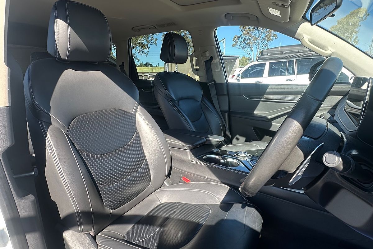 2022 LDV D90 Executive SV9A