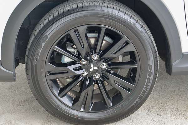 2024 Mitsubishi Eclipse Cross Black Edition YB