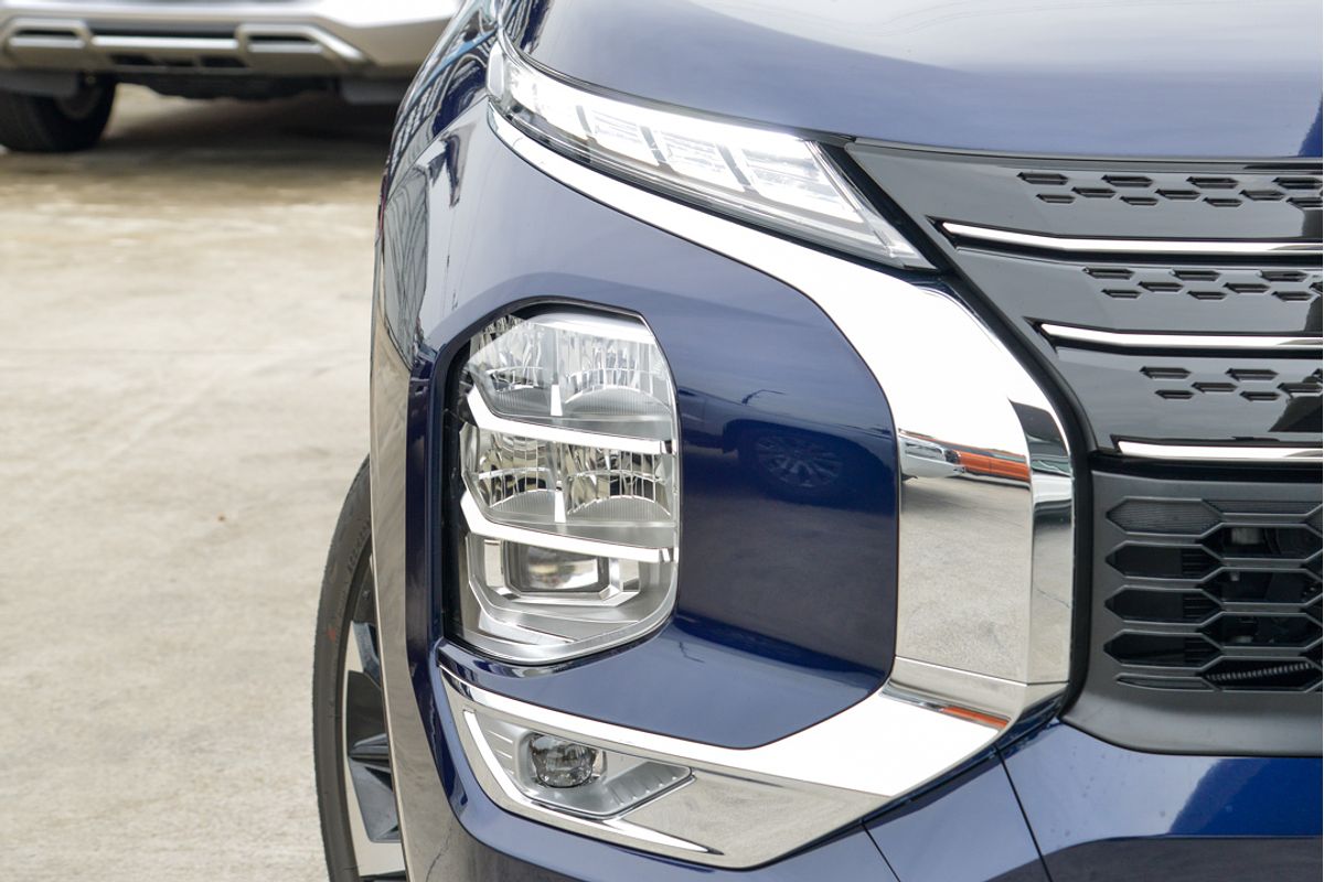 2024 Mitsubishi Outlander PHEV Exceed ZM