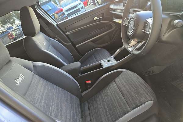 2024 Jeep Avenger Longitude JJ