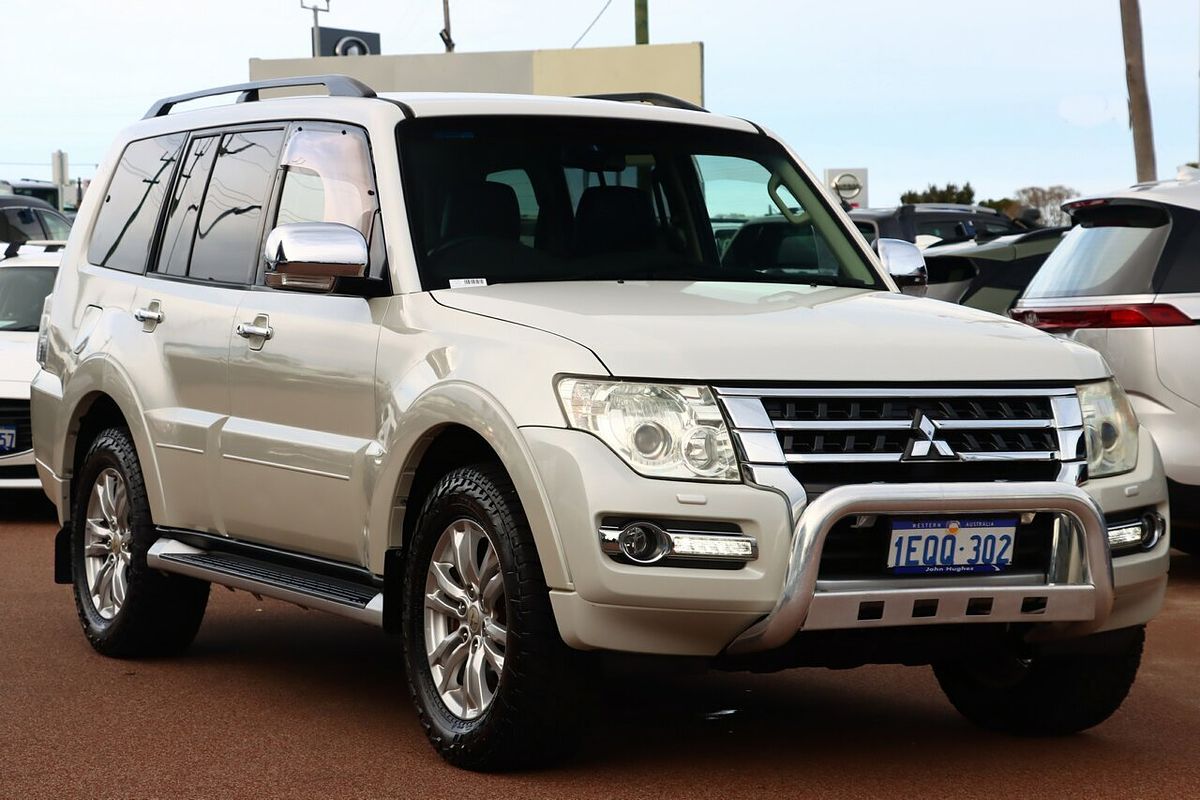 2014 Mitsubishi Pajero GLS NX
