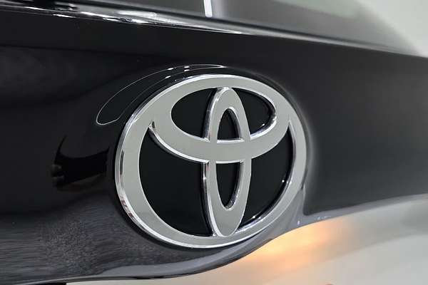 2024 Toyota Yaris Ascent Sport MXPA10R