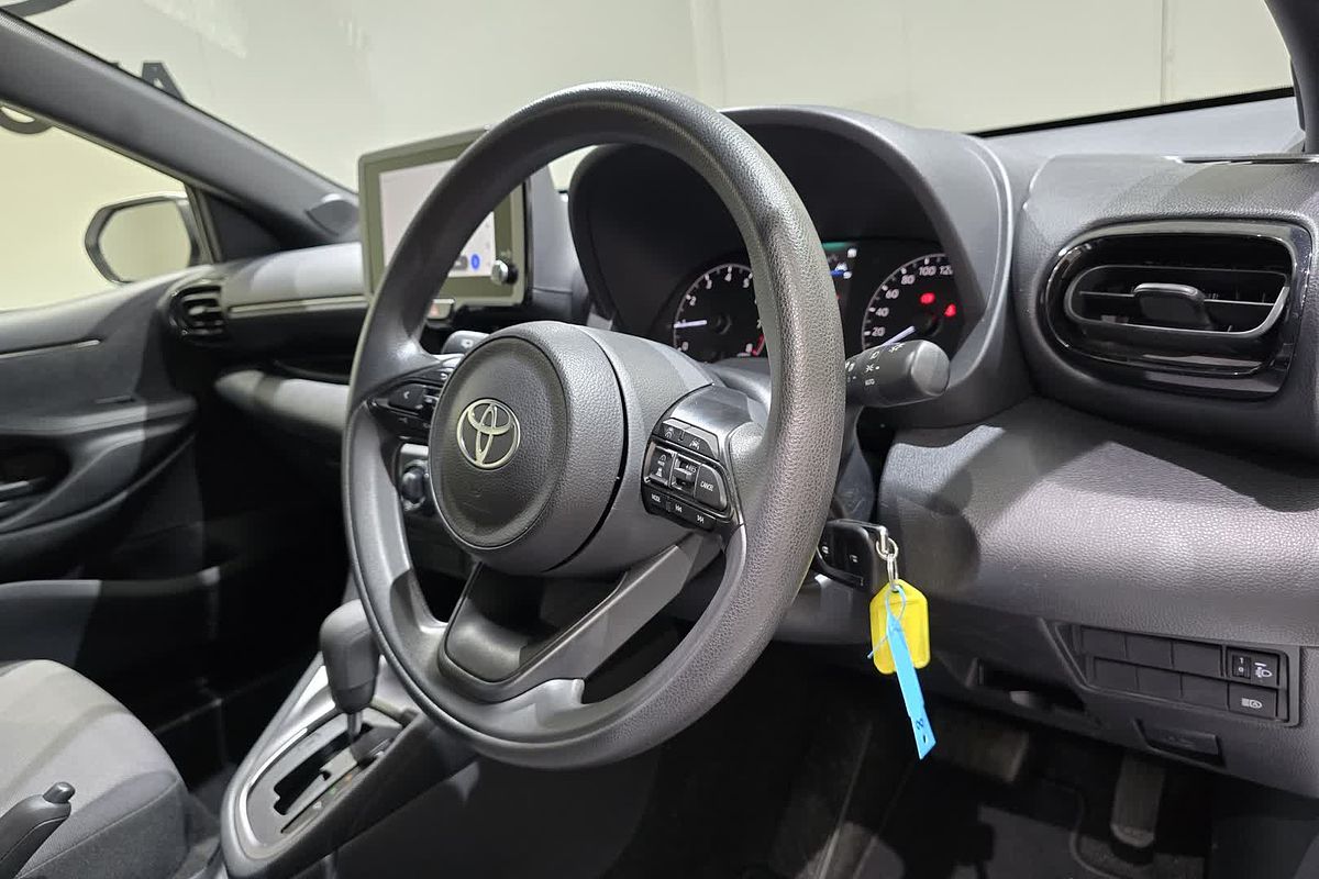 2024 Toyota Yaris Ascent Sport MXPA10R