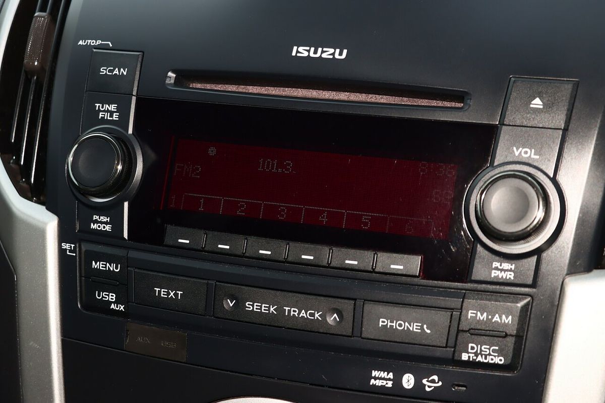 2014 Isuzu MU-X LS-U