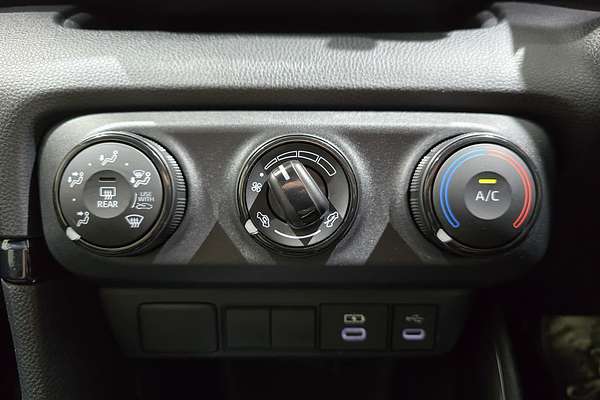2024 Toyota Yaris Ascent Sport MXPA10R