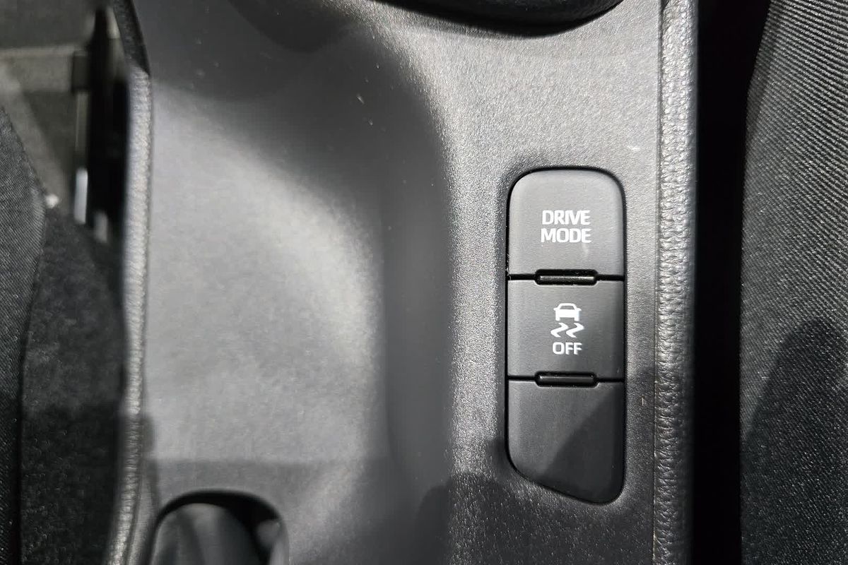 2024 Toyota Yaris Ascent Sport MXPA10R