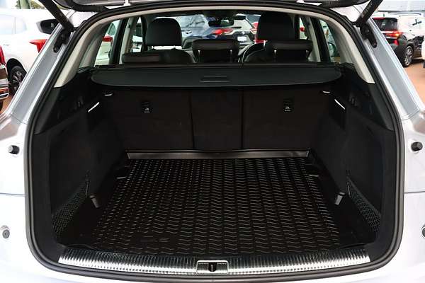 2022 Audi Q5 45 TFSI FY