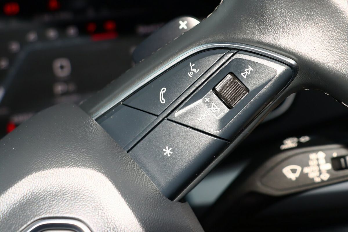 2022 Audi Q5 45 TFSI FY