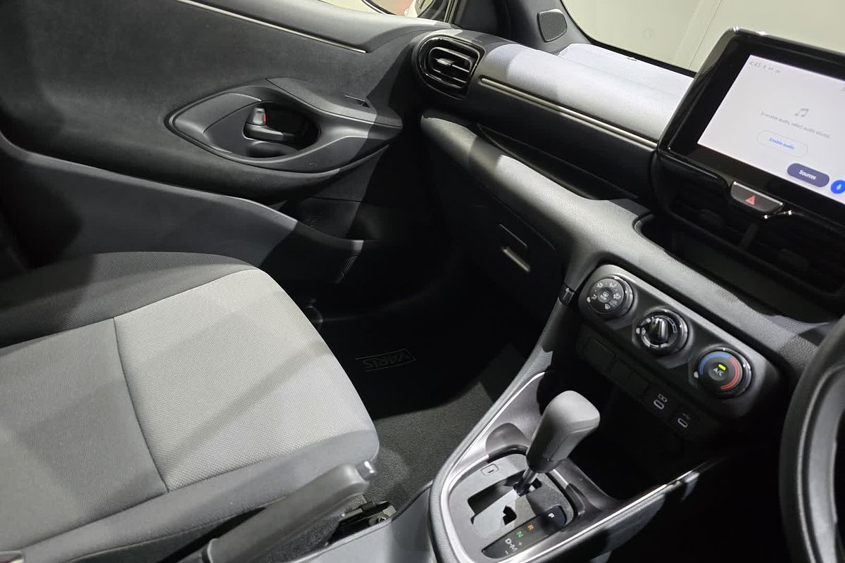 2024 Toyota Yaris Ascent Sport MXPA10R