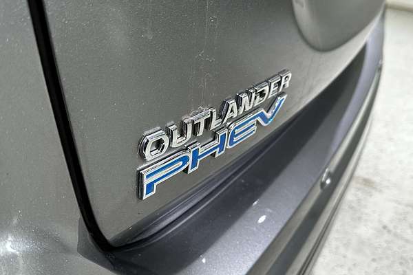 2021 Mitsubishi Outlander PHEV GSR ZL