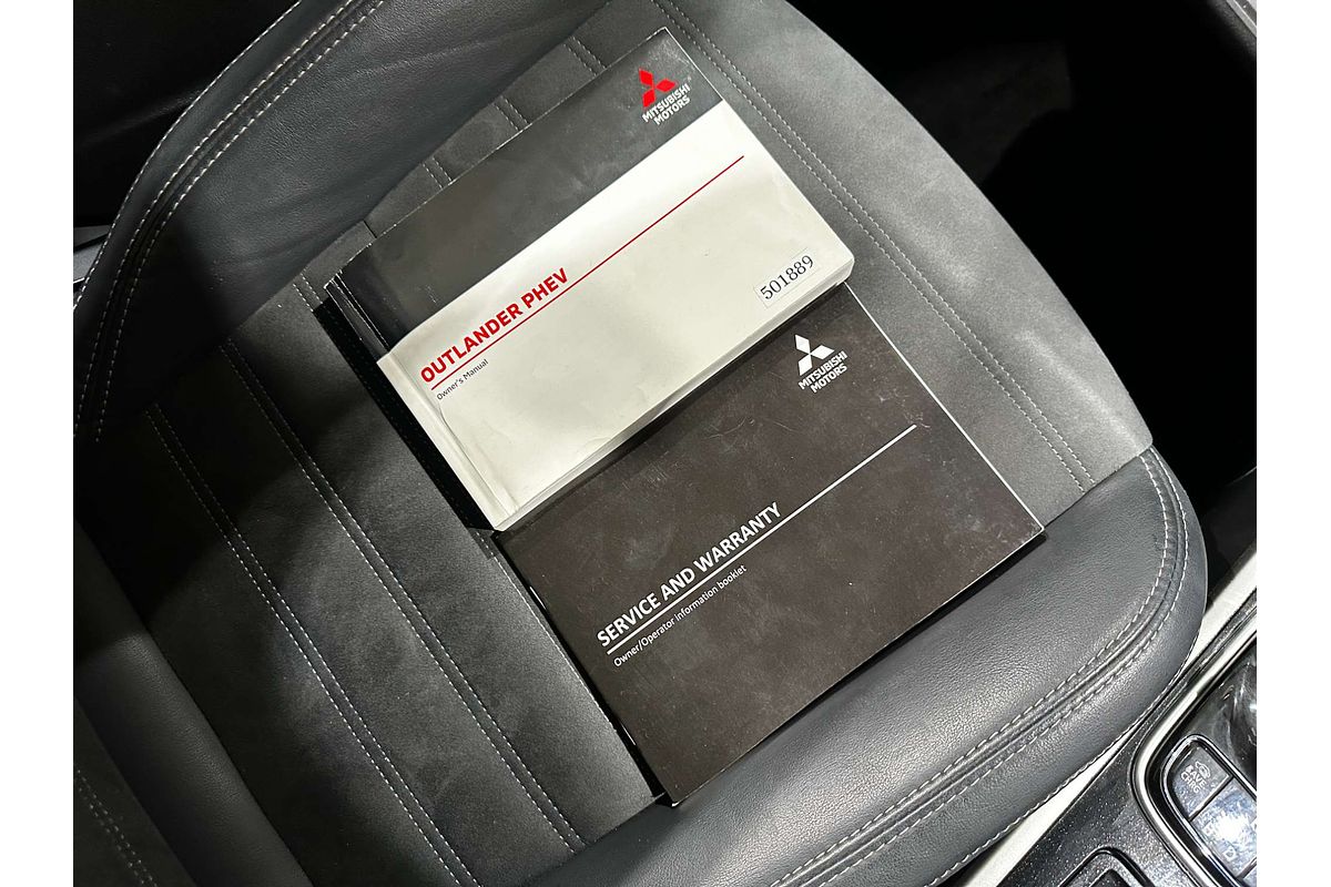 2021 Mitsubishi Outlander PHEV GSR ZL