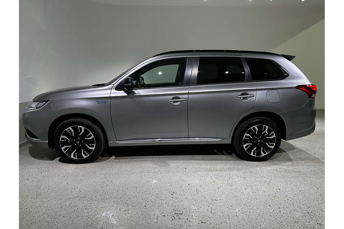 2021 Mitsubishi Outlander PHEV GSR ZL