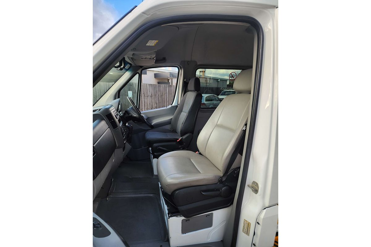 2009 Mercedes-Benz Sprinter 315CDI ELWB NCV3