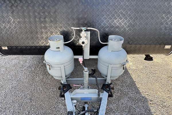 2014 Scenic Vega