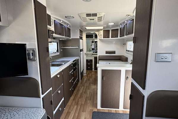 2014 Scenic Vega