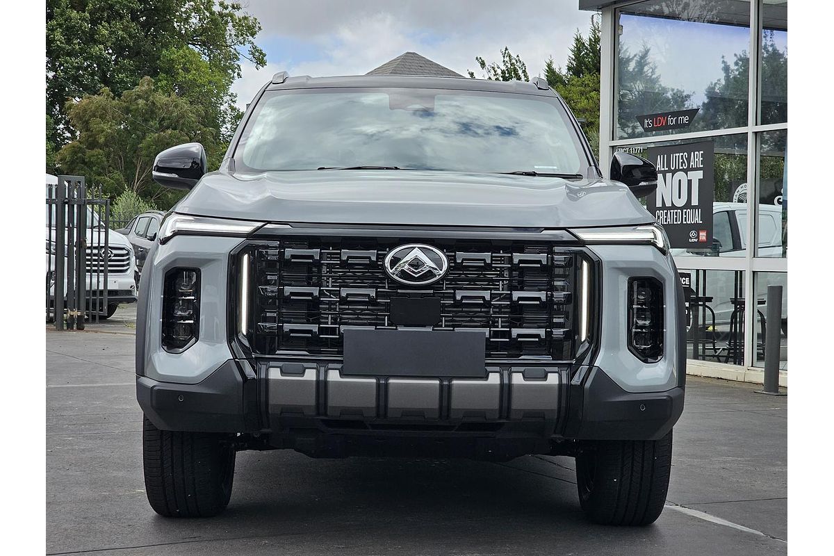 2025 LDV D90 Executive SV9A