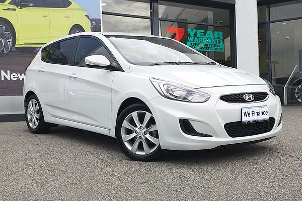 2018 Hyundai Accent Sport RB6