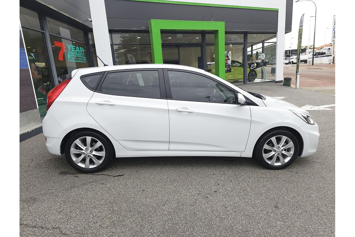 2018 Hyundai Accent Sport RB6