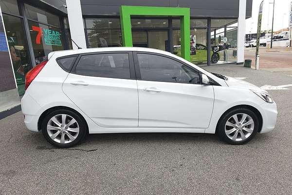 2018 Hyundai Accent Sport RB6