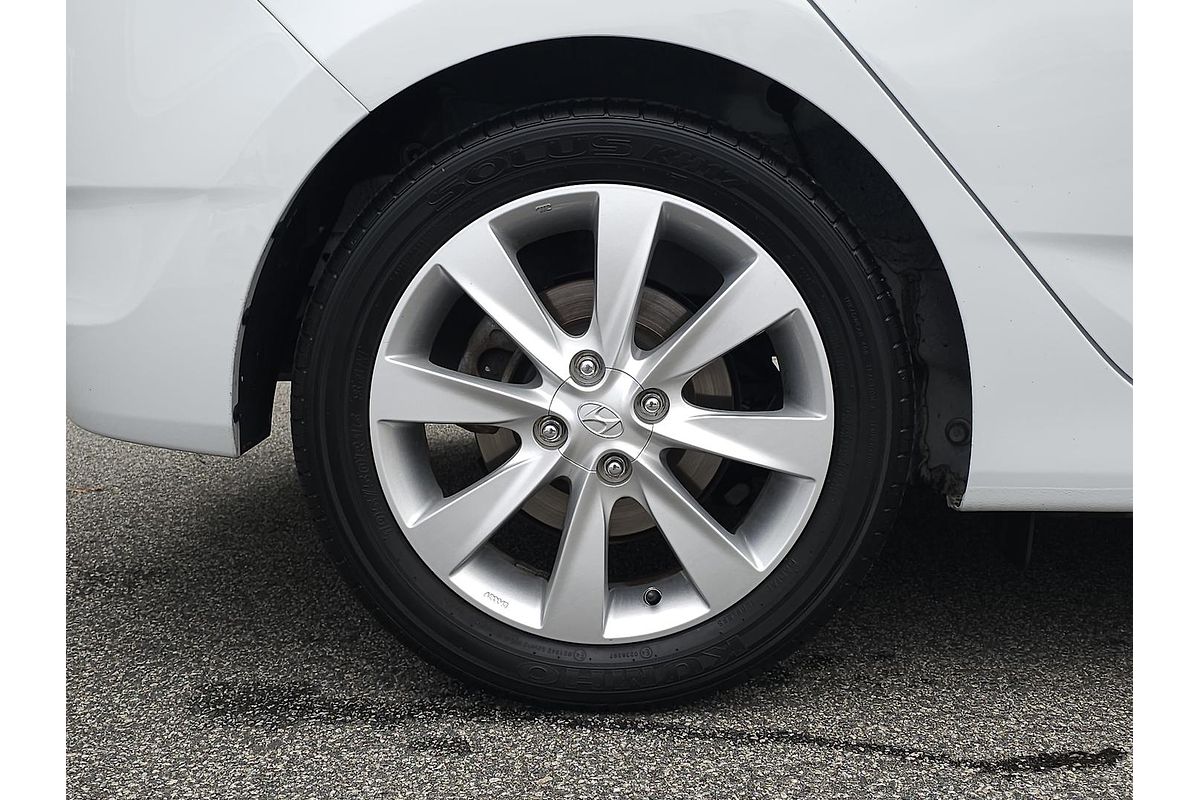 2018 Hyundai Accent Sport RB6