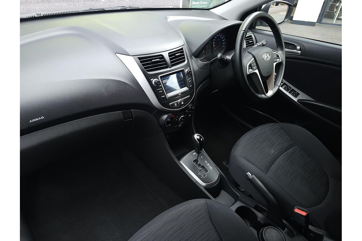 2018 Hyundai Accent Sport RB6