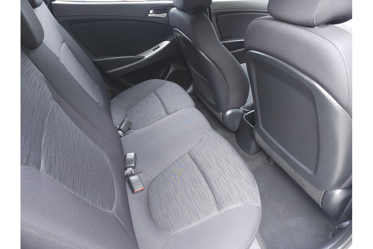 2018 Hyundai Accent Sport RB6