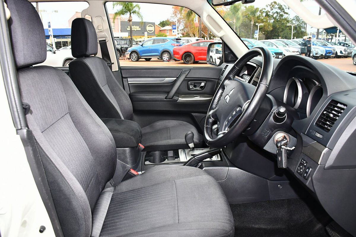 2021 Mitsubishi Pajero GLX Final Edition NX