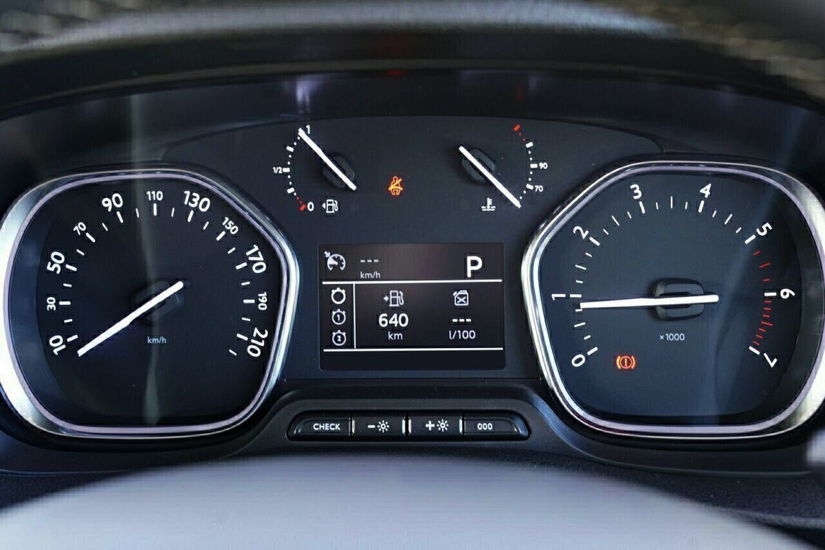 2025 Peugeot Expert Pro K0 SWB