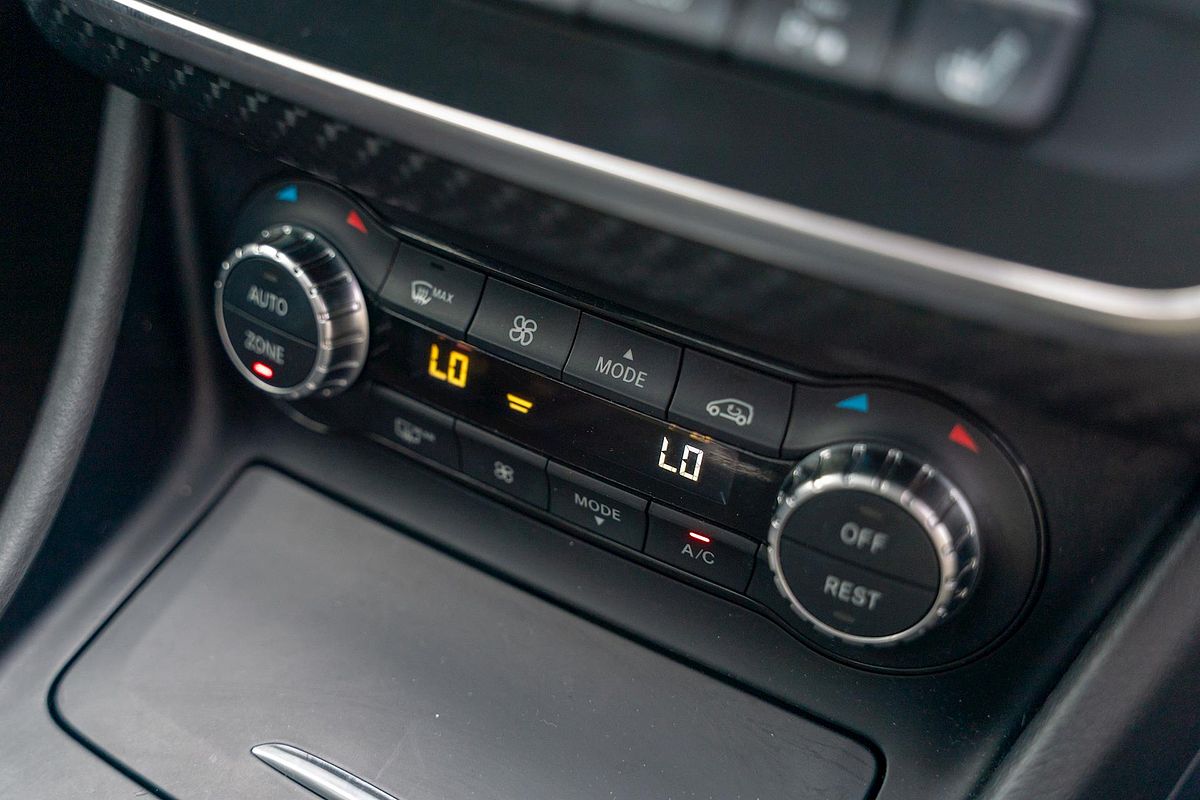 2014 Mercedes-Benz A-Class A250 Sport W176