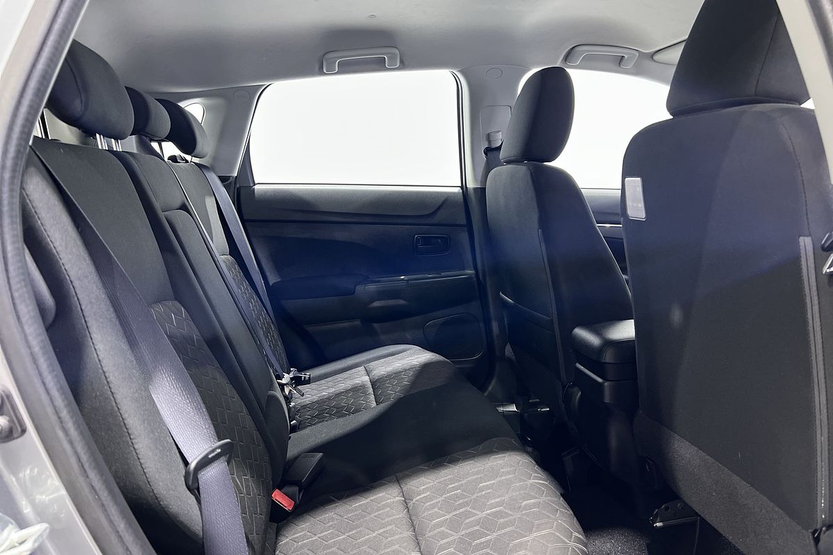 2023 Mitsubishi ASX ES XD