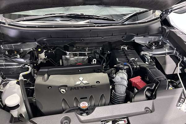 2023 Mitsubishi ASX ES XD