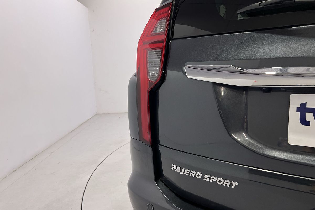 2022 Mitsubishi Pajero Sport Exceed QF