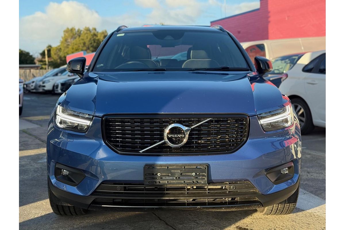2019 Volvo XC40 T5 R-Design