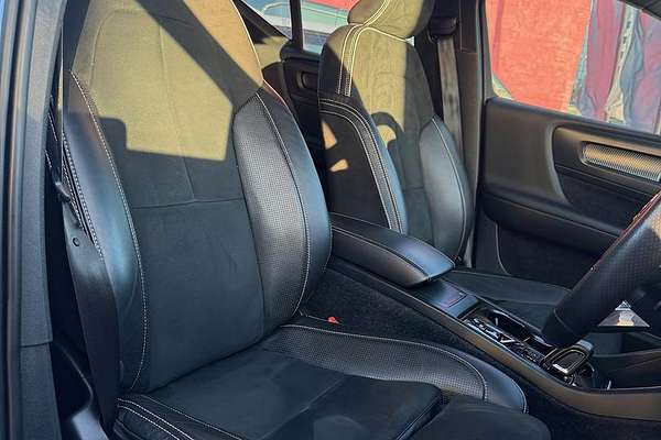 2019 Volvo XC40 T5 R-Design