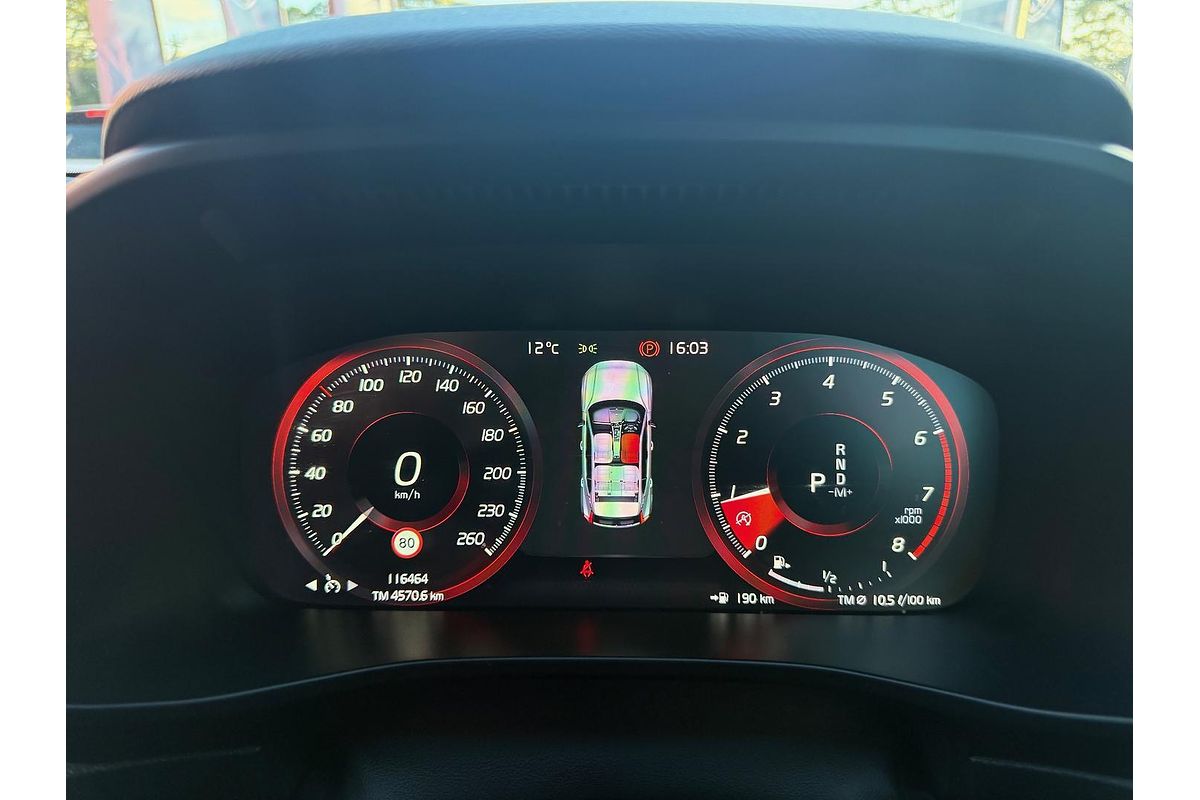 2019 Volvo XC40 T5 R-Design