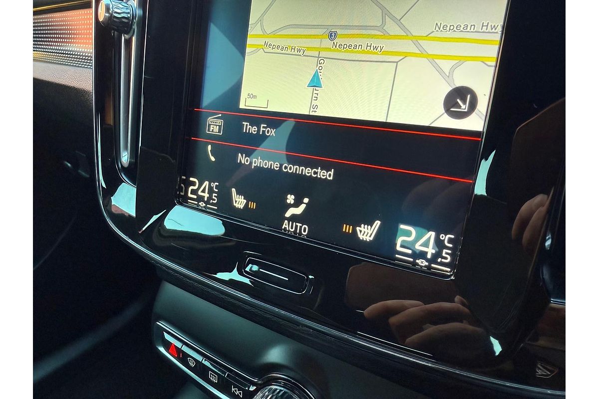 2019 Volvo XC40 T5 R-Design