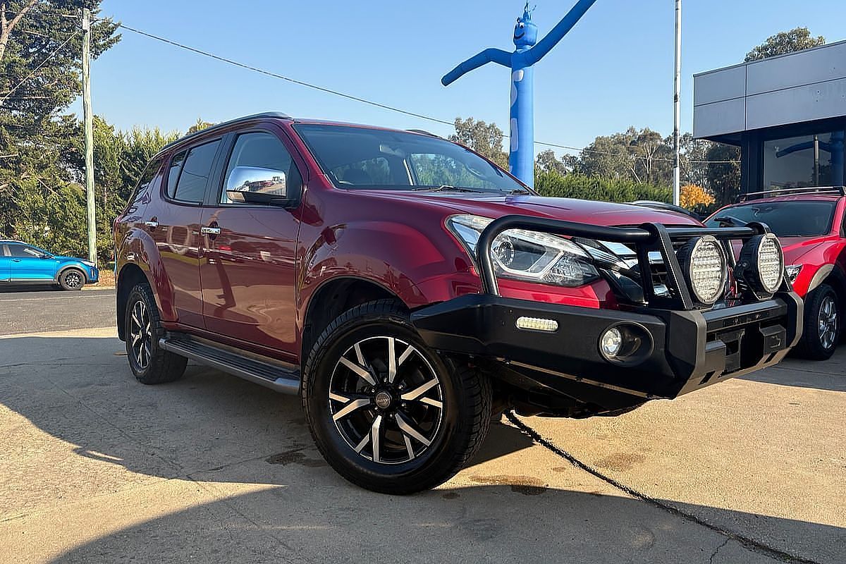 2020 Isuzu MU-X LS-T
