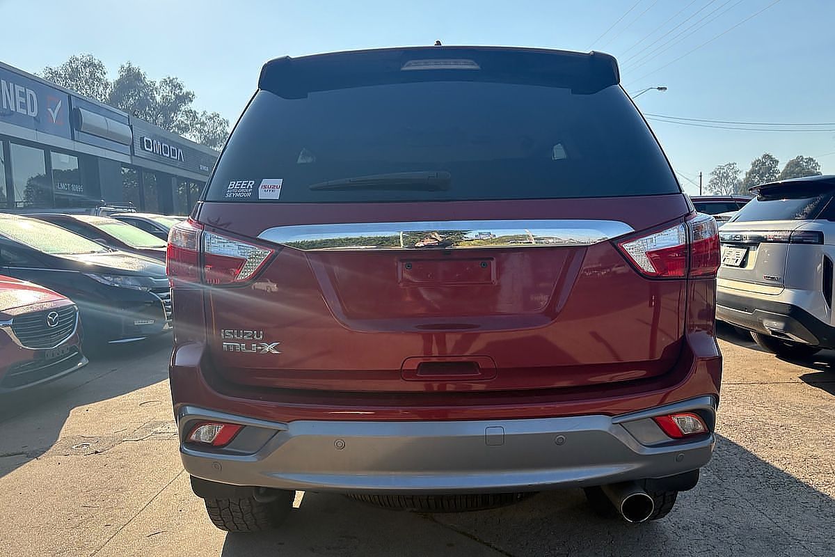 2020 Isuzu MU-X LS-T