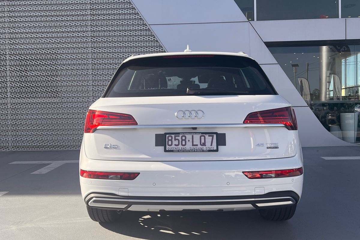 2024 Audi Q5 45 TFSI Sport FY