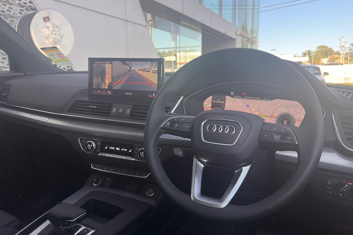 2024 Audi Q5 45 TFSI Sport FY
