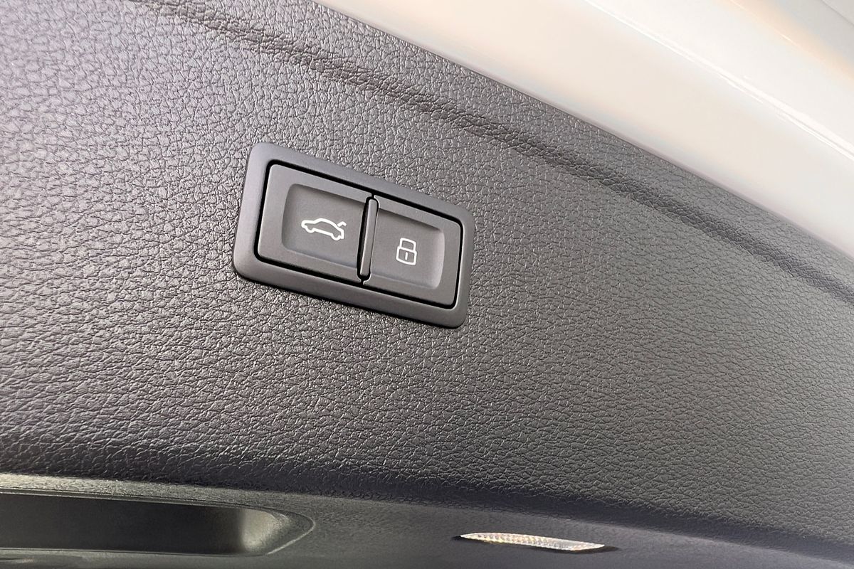 2024 Audi Q5 45 TFSI Sport FY