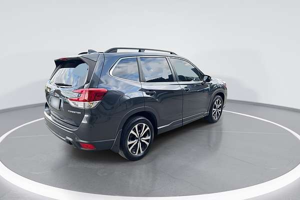 2019 Subaru Forester 2.5i Premium S5