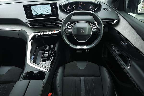 2023 Peugeot 3008 GT Sport P84