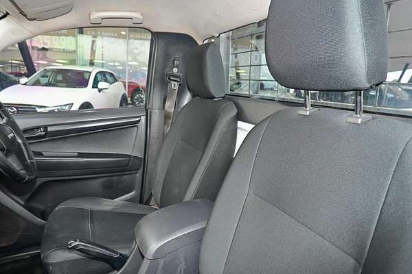 2014 Isuzu D-MAX SX 4X4