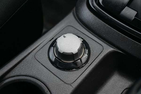 2014 Isuzu D-MAX SX 4X4