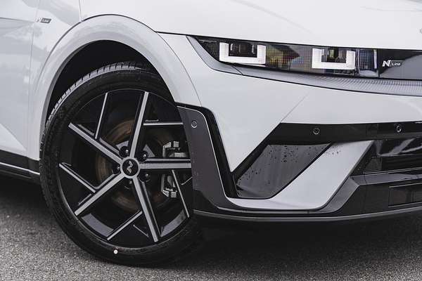 2025 Hyundai IONIQ 5 DYNAMIQ N Line NE.V5