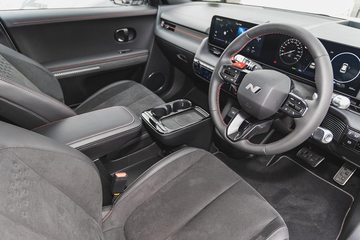 2025 Hyundai IONIQ 5 DYNAMIQ N Line NE.V5