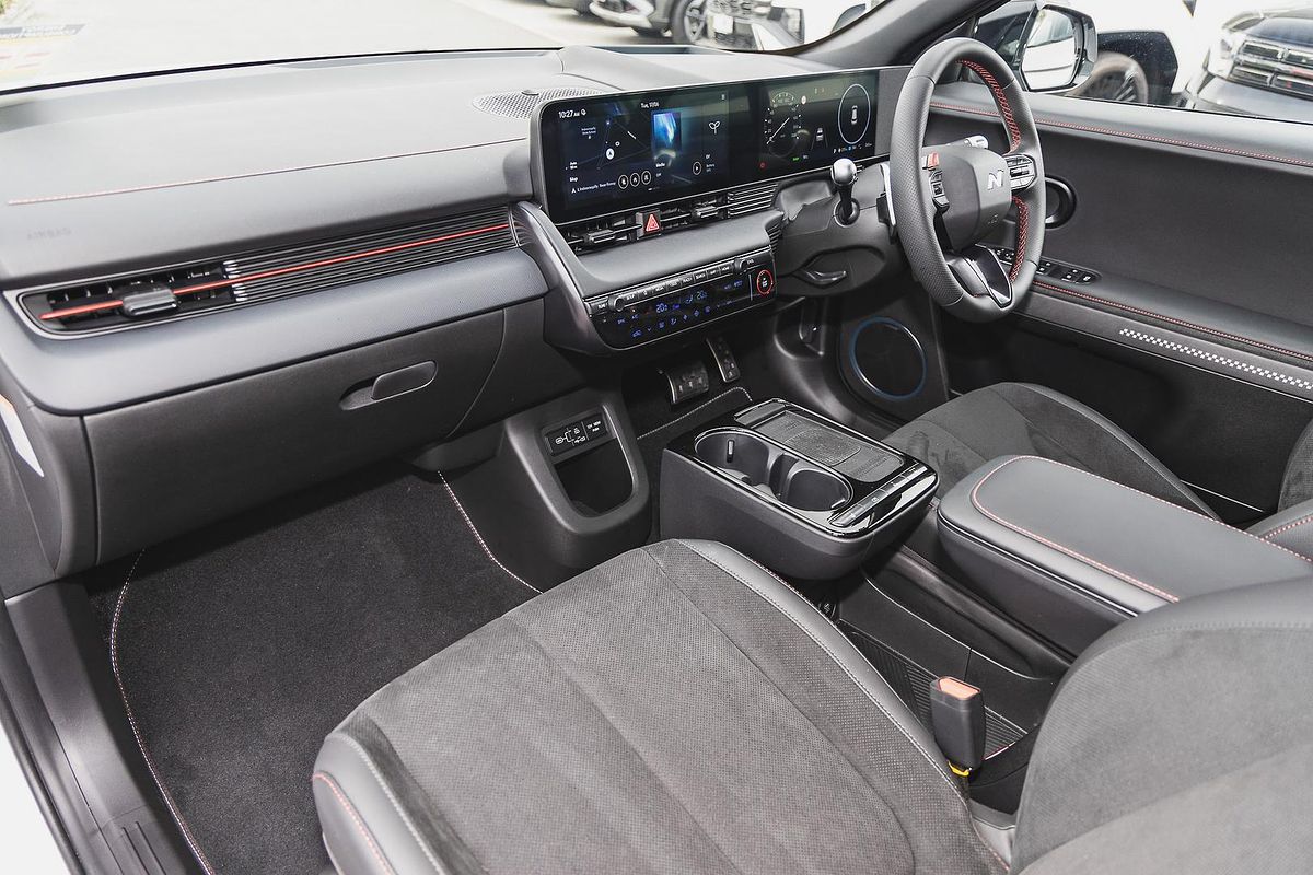 2025 Hyundai IONIQ 5 DYNAMIQ N Line NE.V5